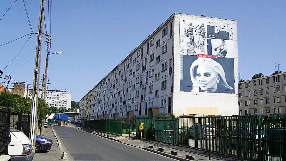 Französische Sozialwohnungsbauten mit Lady-Gaga-Plakat